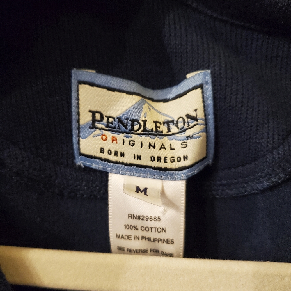 Pendleton Quarter Zip Sweatshirt - image 6